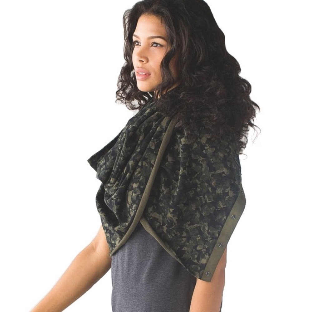 Lululemon scarf
